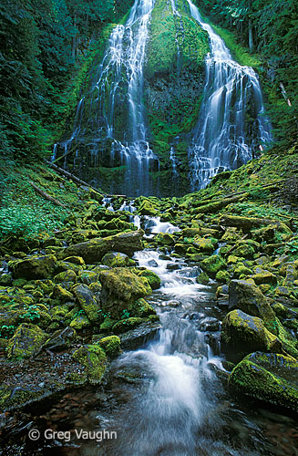 Lower Proxy Falls waterfall
